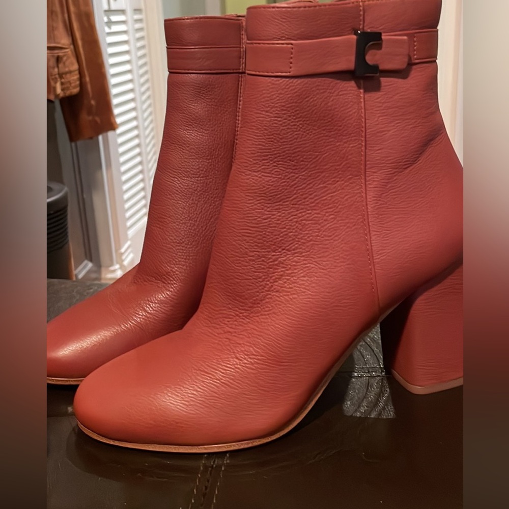 DVF short healed boots